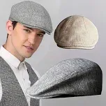 Κομψός άντρας που φοράει γκρι καπέλο newsboy flat cap, με κοντινές λήψεις διαφορετικών χρωματικών παραλλαγών του κλασικού σχεδίου καπέλου.